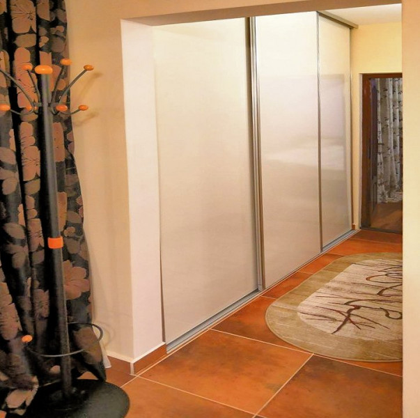 Apartament cu 2 camere, decomandate, 60 mp, Someseni, zona strazii Barc.