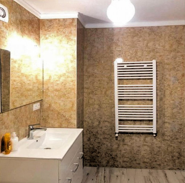 Apartament cu 2 camere, 52 mp, Dambul Rotund strada Calea Baciului.
