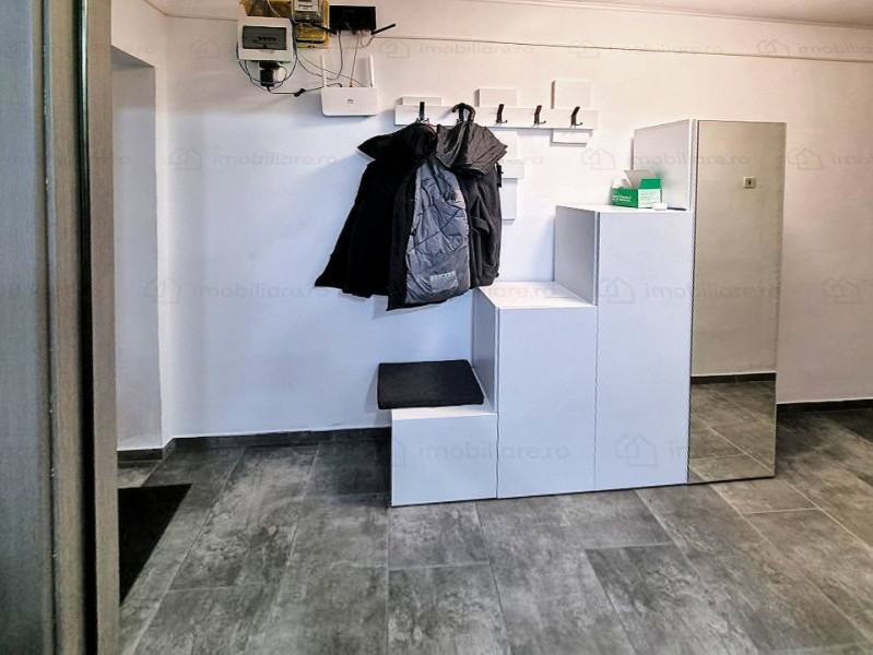 Apartament cu 2 camere, decomandate, 45 mp, cartier Gruia, str 16 Februarie