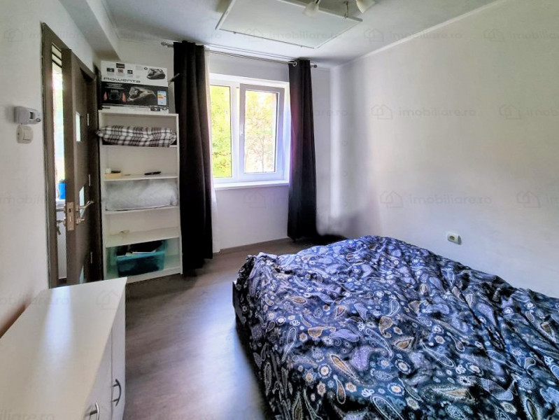 Apartament cu 2 camere, decomandate, 45 mp, cartier Gruia, str 16 Februarie