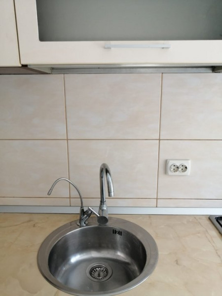 Apartament cu 2 camere, decomandate, 61 mp, Floresti, zona strazii Florilor.