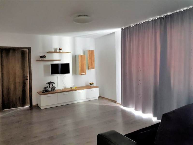 Apartament cu 2 camere, semidecomandate, 54 mp, strada Corneliu Coposu