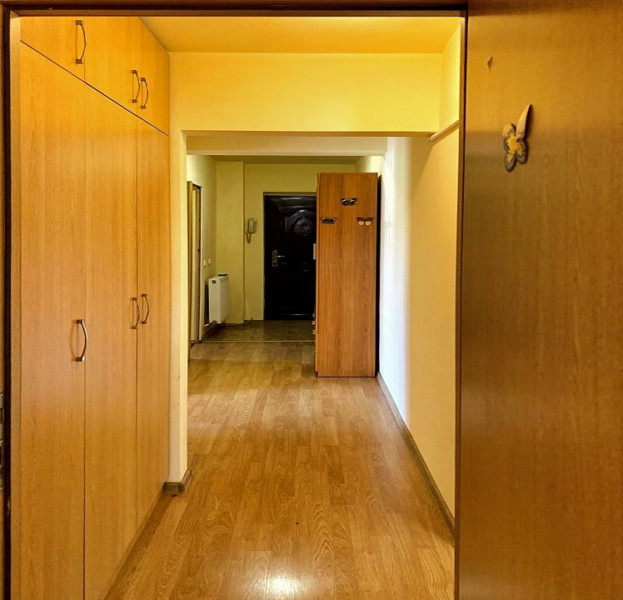Apartament cu 2 camere, decomandate, 65 mp, strada Transilvaniei, zona Napolact.