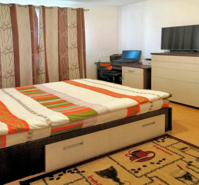 Apartament cu 2 camere, semidecomandate, 48 mp, Eroilor, in proximitatea Penny