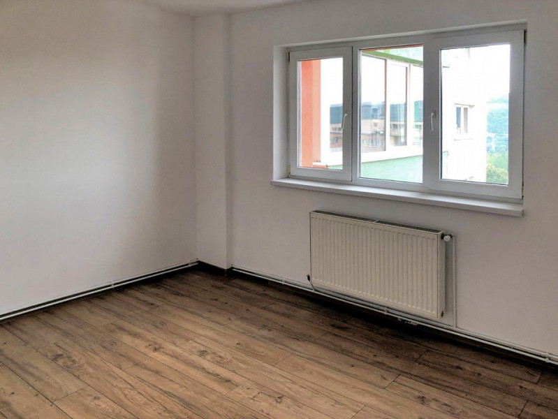Apartament cu 2 camere, decomandate, 50 mp, Manastur, Calea Floresti.