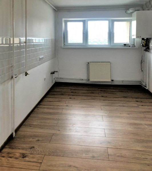 Apartament cu 2 camere, decomandate, 50 mp, Manastur, Calea Floresti.