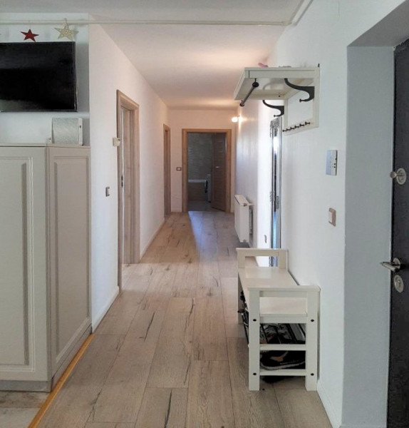 Apartament cu 3 camere, decomandate, 57 mp, Borhanci