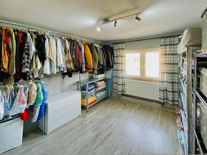 Apartament cu 4 camere, 69 mp, strada Nirajului, Marasti.