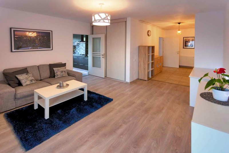 Apartament cu 2 camere, 59 mp, strada Avram Iancu, Vivo.