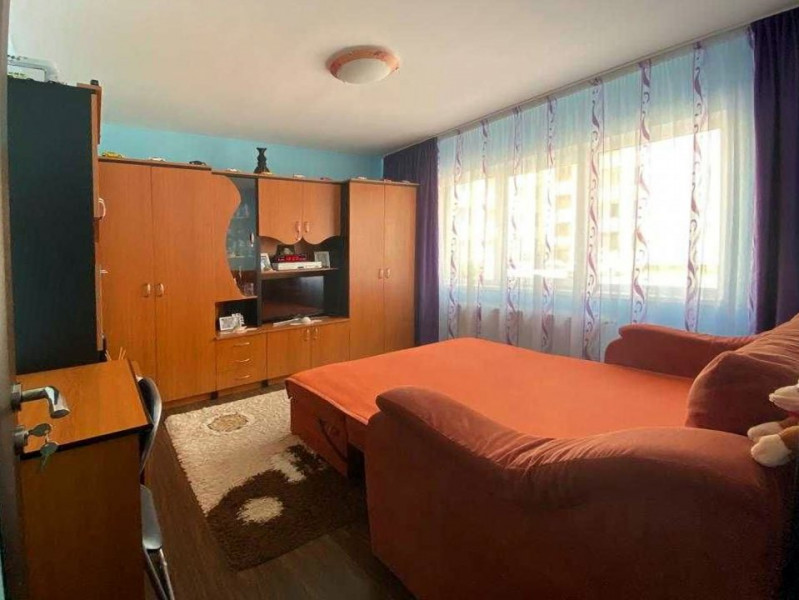 Apartament cu 3 camere, 77 mp, strada Sesul de Sus, Floresti.