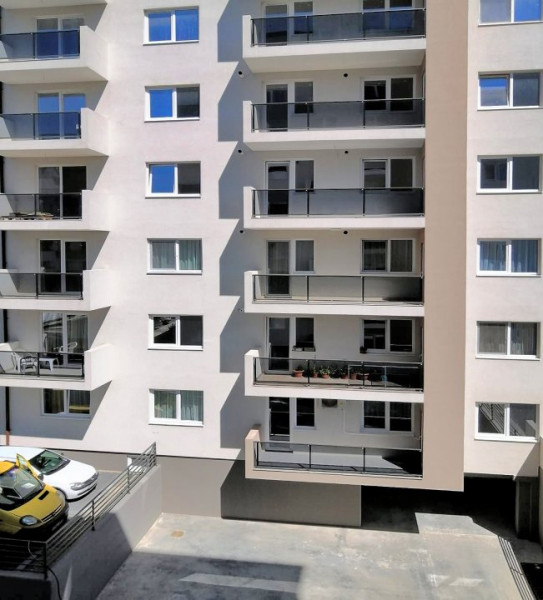 Apartament cu 2 camere, 52 mp, strada Avram Iancu, Vivo.