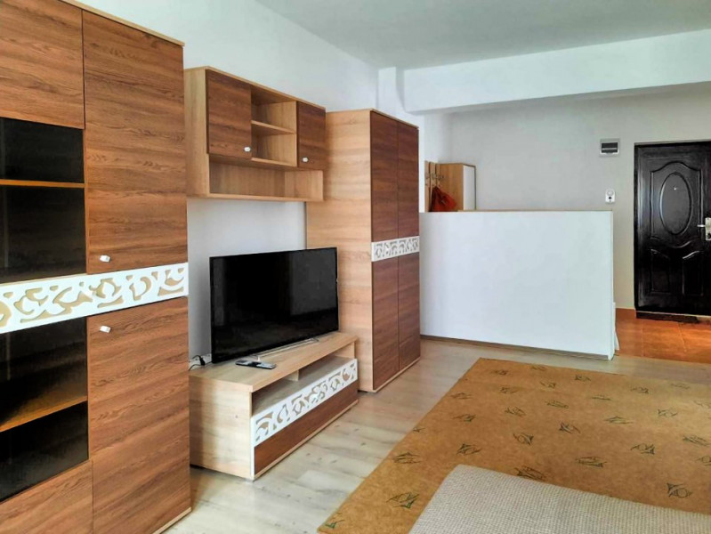 APARTAMENT CU 2 CAMERE, 47 MP., LA CHEIE