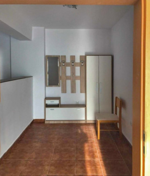 APARTAMENT CU 2 CAMERE, 47 MP., LA CHEIE