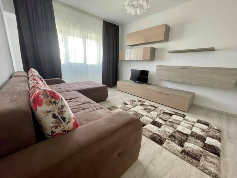 PRIMA INCHIRIERE, 2 CAMERE DECOMANDATE, ZONA IZLAZULUI