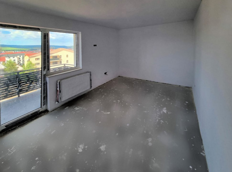 Apartament cu 3 camere, 65 mp, Strada Fagului, zona Floresti.