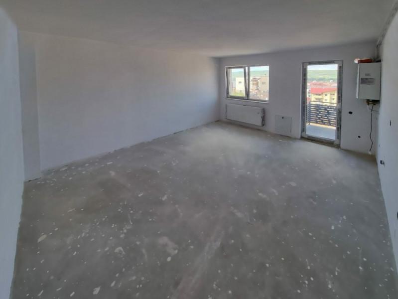 Apartament cu 3 camere, 65 mp, Strada Fagului, zona Floresti.