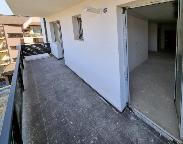 Apartament cu 3 camere, 65 mp, Strada Fagului, zona Floresti.