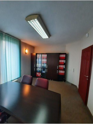 Spatiu pentru birouri, 397 mp, MOBILAT SI UTILAT, str.Fabricii