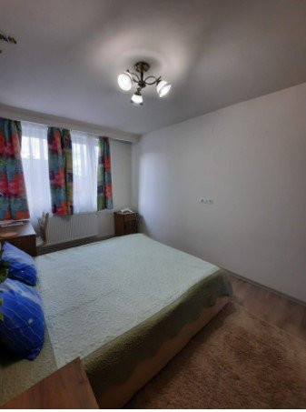  De inchiriat Penthouse 3 cam 84 mp LUX, 2 parcari, zona Platinia