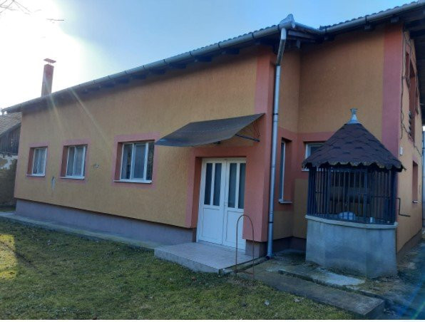 Casa individuala de vanzare in Sanpaul, 105 mp utili+ 2985 mp teren !