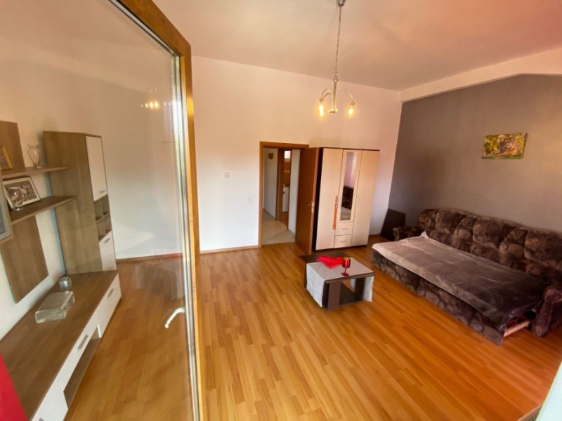 REDUCERE DE PRET! Apartament 1 camera,42 mp,CENTRAL, zona strazii Traian Mosoiu