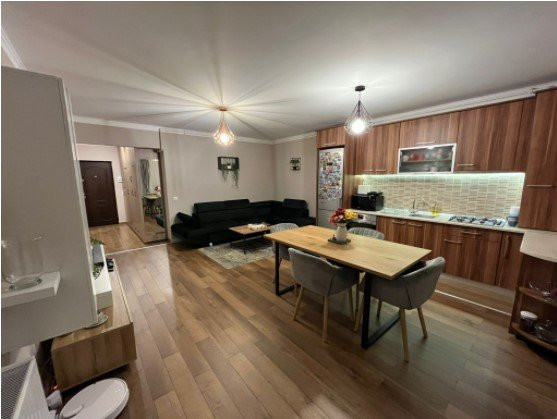 Apartament cu 2 camere, decomandat, 56 mp, Sannicoara
