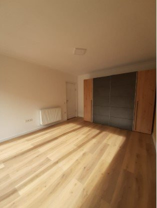 Apartament cu 2 camere finisat, 46 mp, Floresti, strada Porii