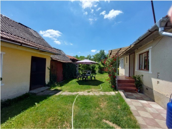 De vanzare casa in loc. Vultureni, 40 mp, teren 1400 mp.
