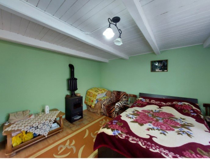 De vanzare casa in loc. Vultureni, 40 mp, teren 1400 mp.
