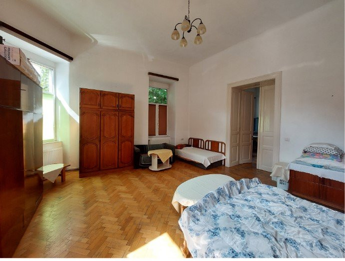 De inchiriat apartament 2 cam.,  str. Horea nr 2 !