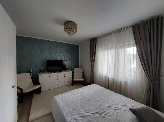 Apartament 2 cam., decom., 45 mp, str. Padin, zona P-ta Flora