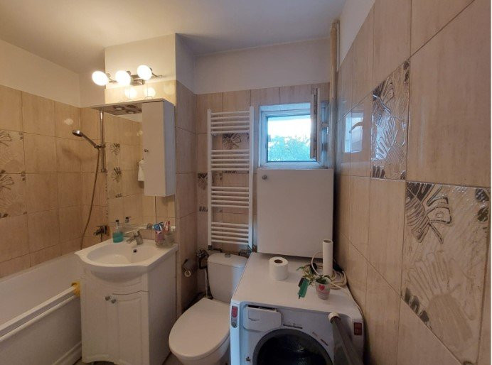 Apartament 2 cam., decom., 45 mp, str. Padin, zona P-ta Flora