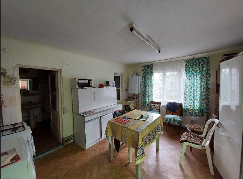 Casa individuala 90 mp, teren 680 mp, str.Partizanilor, Dambul Rotund