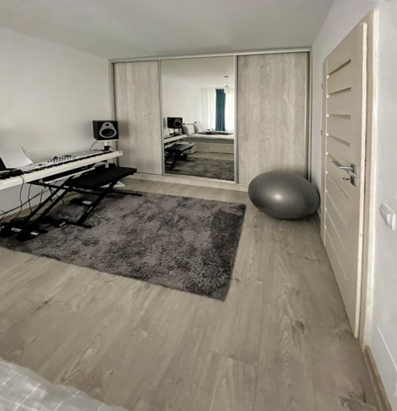 Apart. cu 2 camere, 41 mp,  str. Portelanului in Riverside Residence.
