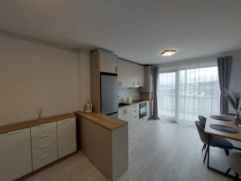  De inchiriat  apart. 2 camere, LUX,  parcare subterana, zona VIVO!