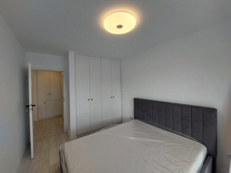  De inchiriat  apart. 2 camere, LUX,  parcare subterana, zona VIVO!