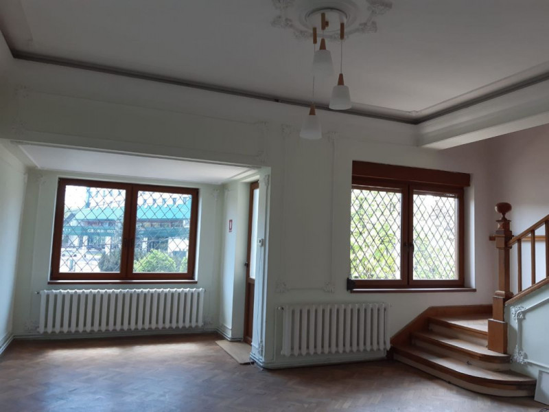 Casă/Spațiu birouri, 5 cam, 200 mp utili, zona Hotel Napoca 