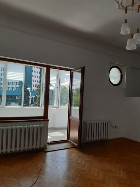 Casă/Spațiu birouri, 5 cam, 200 mp utili, zona Hotel Napoca 