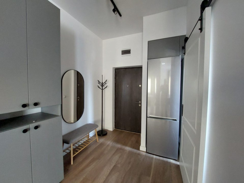  De inchiriat apart. 2 camere  decomandate,  56 mp, zona Farmec 