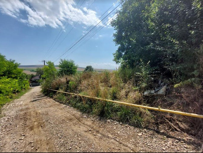 Teren 1200 mp, intravilan, loc. Rediu