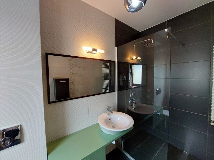Apartament cu 3 camere, decom., 82 mp, 2 parcari, gradina 60 mp,  Eugen Ionesco