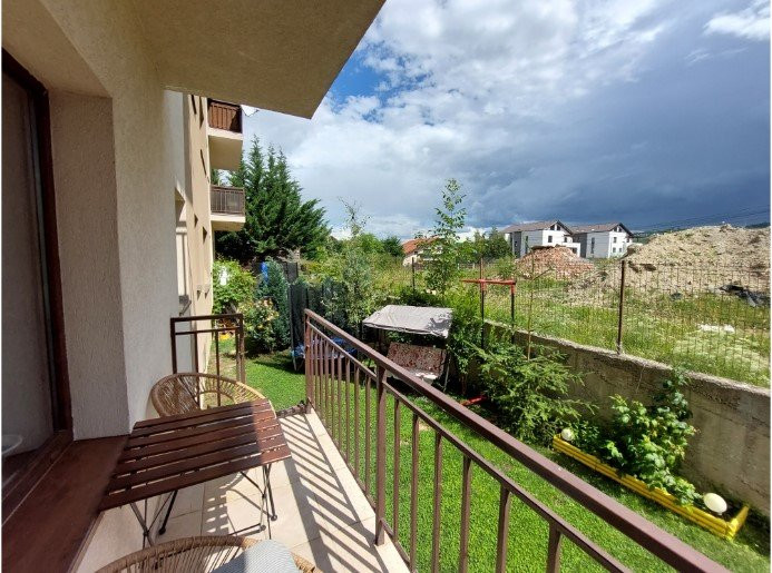 Apartament cu 3 camere, decom., 82 mp, 2 parcari, gradina 60 mp,  Eugen Ionesco
