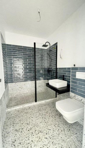 De vanzare apartament.2 cam 54 mp, str.Razoare, Floresti !