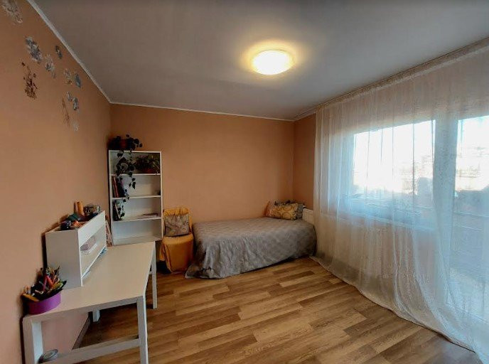 Apartament 3 cam., semidecom., 80 mp+parcare, str. Mozzart, Buna Ziua