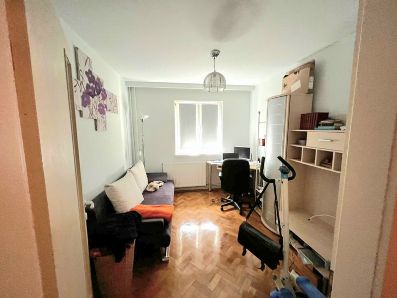 Apartament cu 3 camere, semidecom., 64 mp, Gheorgheni, Aleea Azuga