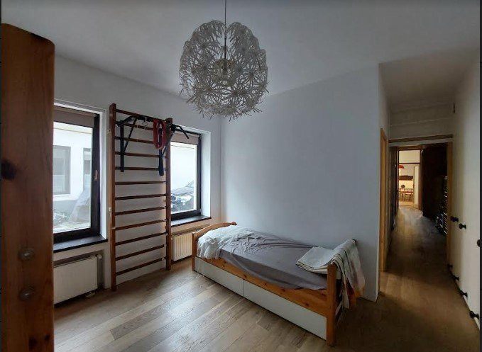 Apart. 3 cam., semidecom., 90 mp,Calea Motilor, zona Primaria Cluj