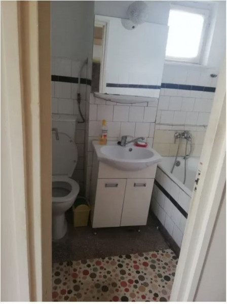 Apartament 2 camere, 40 mp, RENOVABIL, semidecomandat, Al. Peana, Manastur