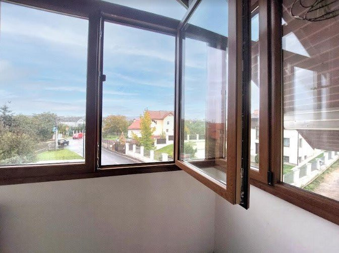 Apartament.2 cam  41,24 mp+parcare, str.George Bacovia, cart. Europa