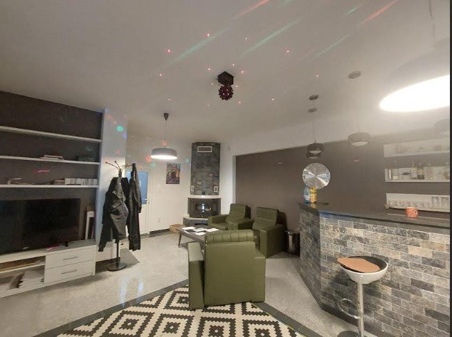Spatiu pentru destinatii multiple, 356 mp., str.Planoarelor, Dezmir