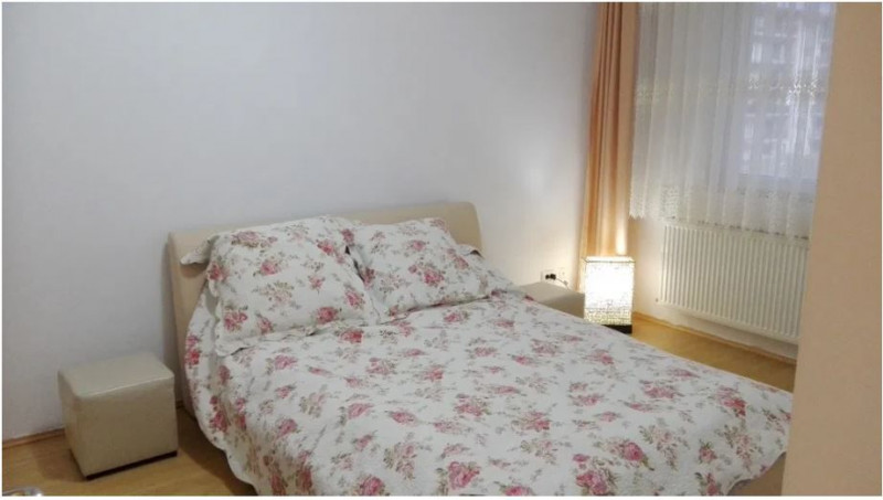 Apartament 3 camere, 61 mp, FINISAT, semidecom., zona Edgar Quinet, Manastur